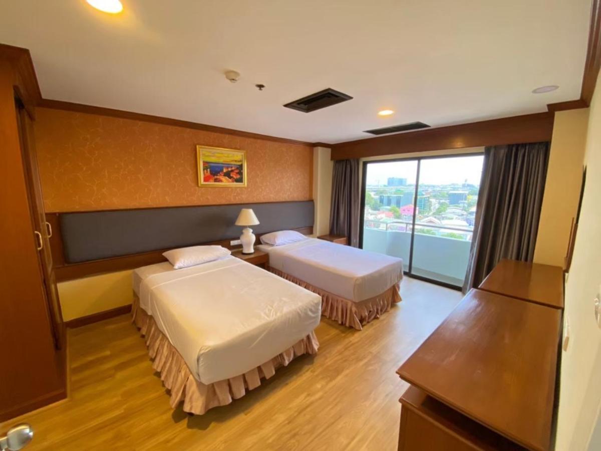 Ebina House - Sha Extra Plus Bangkok Buitenkant foto