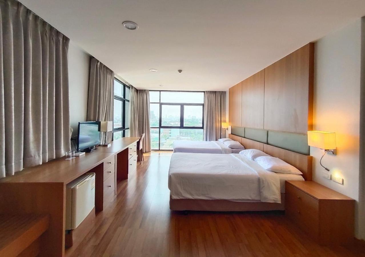 Ebina House - Sha Extra Plus Bangkok Buitenkant foto