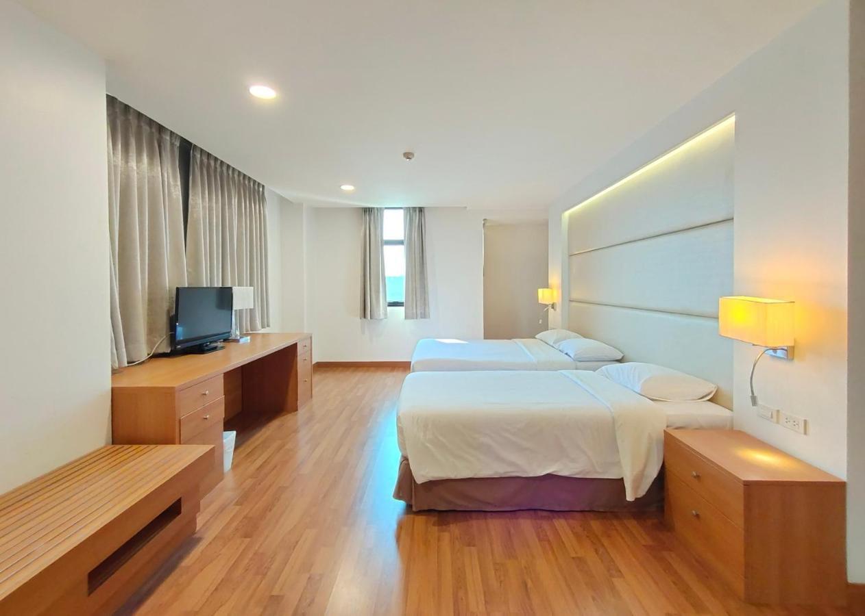Ebina House - Sha Extra Plus Bangkok Buitenkant foto