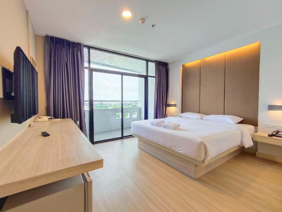 Ebina House - Sha Extra Plus Bangkok Buitenkant foto